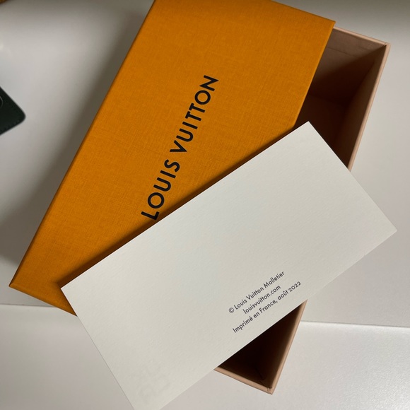 AUTHENTIC Louis Vuitton small packaging - Picture 6 of 7